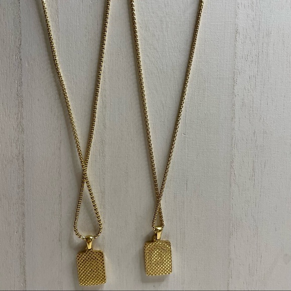 A, B Initial Necklace_Square Shape - Picture 7 of 8